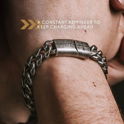 iHeartDogs Hero Company Link Bracelet for Men Helps Pair Military Veterans with a Companion Dog
