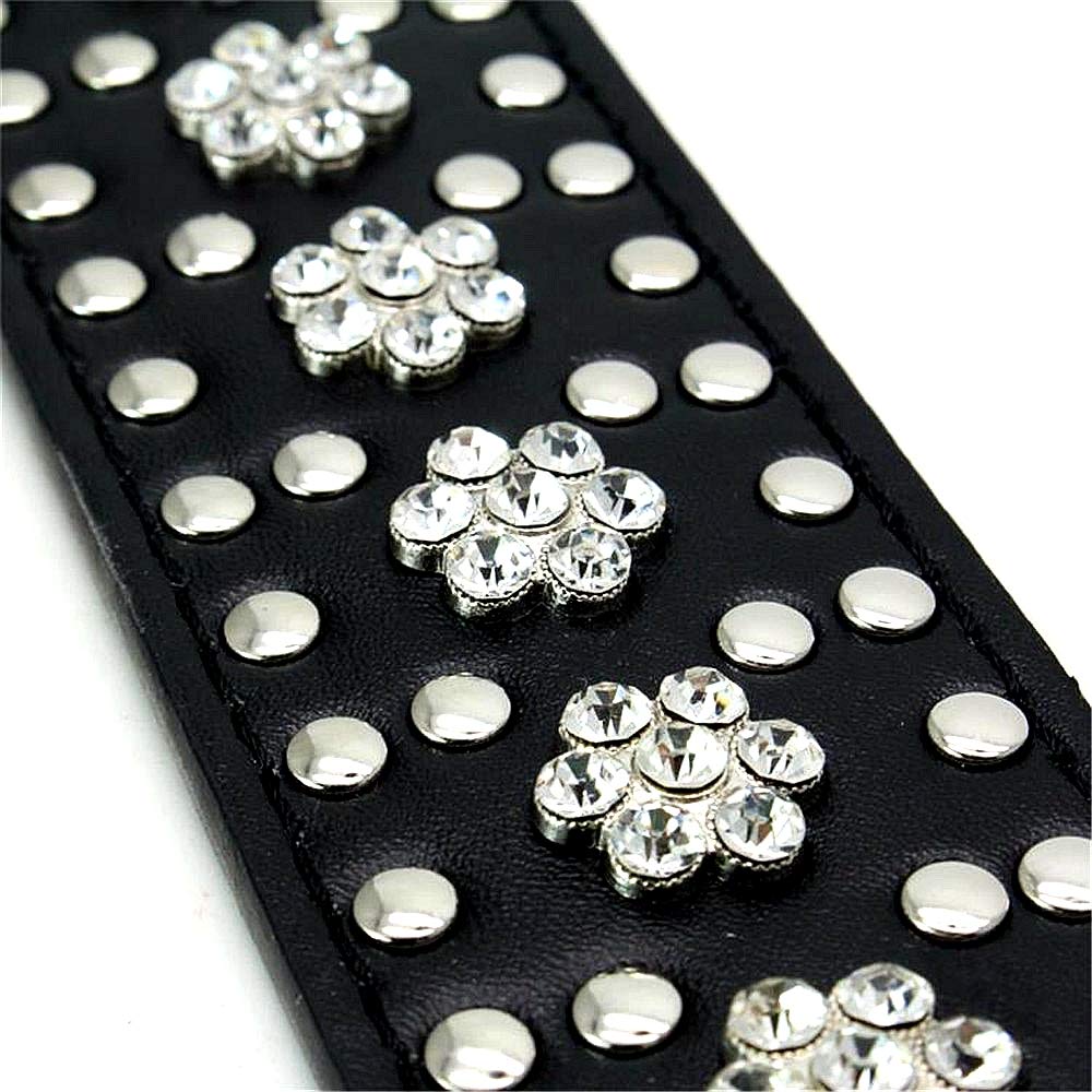 Rhinestones Dog Collars Flower Pattern Rhinestone Studded Leather Sparkly Crystal Diamonds Dazzling Elegant Fancy PU Leather Dog Collar for Medium & Large Dogs (M:17-20 inch, Purple)