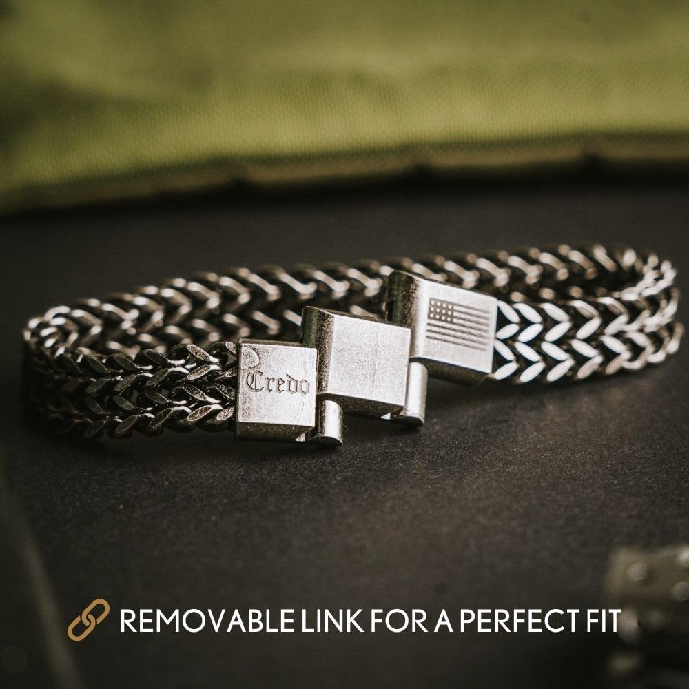 iHeartDogs Hero Company Link Bracelet for Men Helps Pair Military Veterans with a Companion Dog