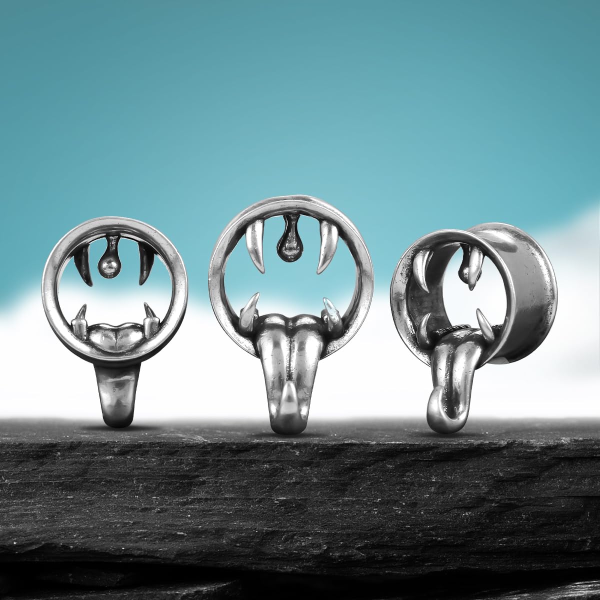 1 Pair Vintage Gauge For Ear Gothic Punk Waterdrop Plug Gauge Dangle Hanger Brass Saddle Tunnels Double Flared Ear Gauge Cool Women Body Piercing Jewelry