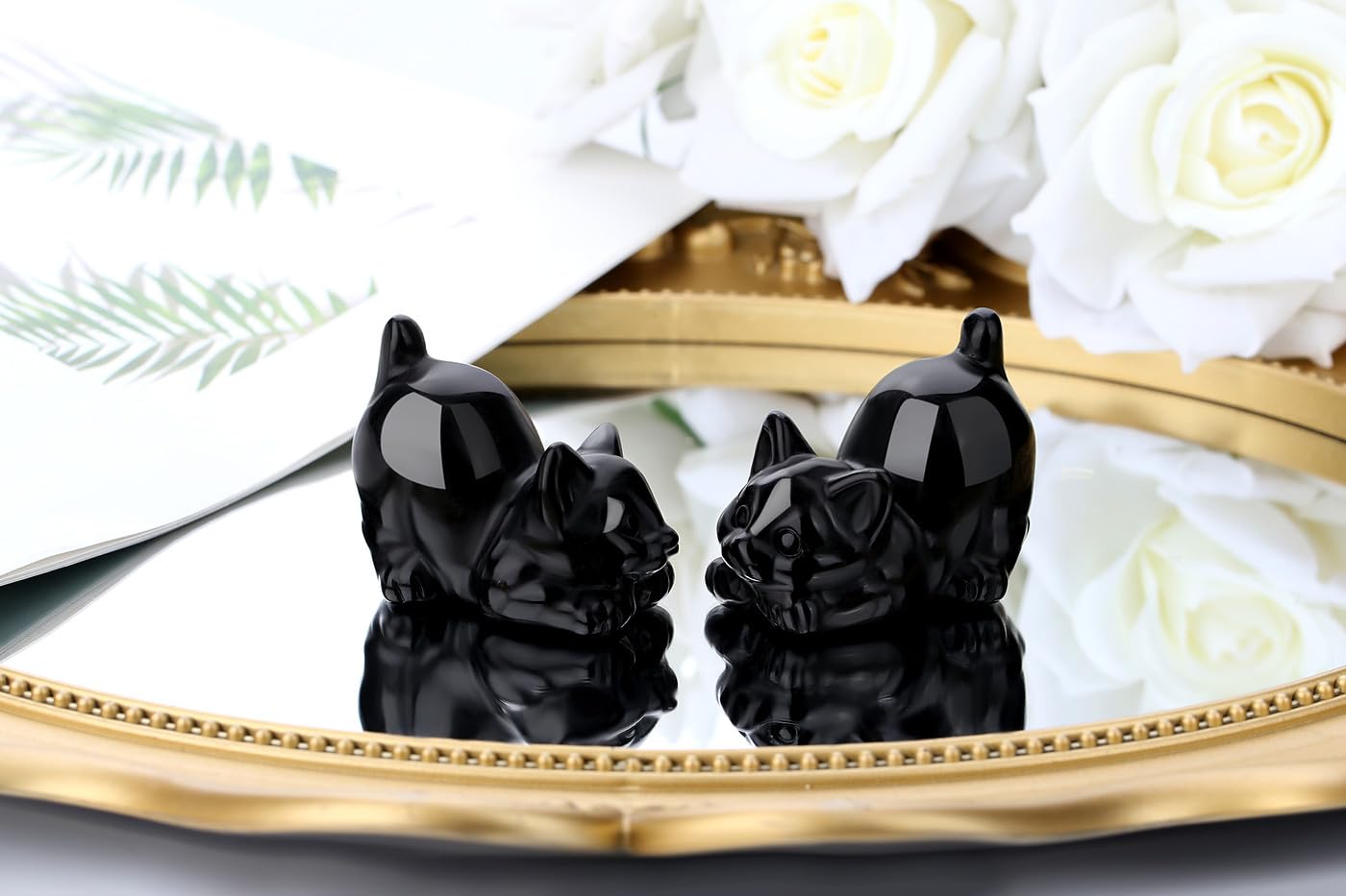 Black Obsidian Cat Statue Crystals and Healing Stones Cat Carved Room Home Decor Figurines for Office Lazy Sculpture Stone Crystal Desk Cute Art Decoration Gemstones Gifts for Cat Lovers Women