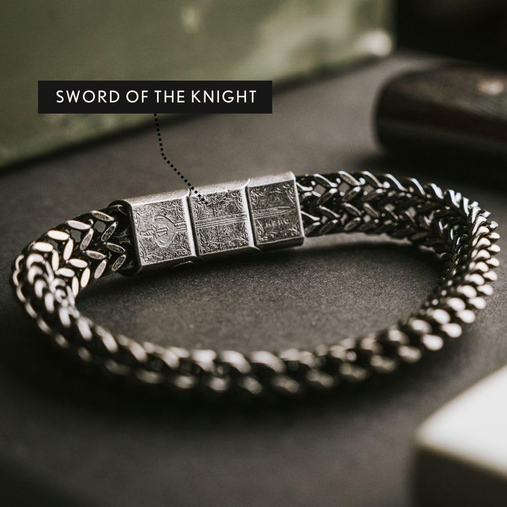 iHeartDogs Hero Company Link Bracelet for Men Helps Pair Military Veterans with a Companion Dog