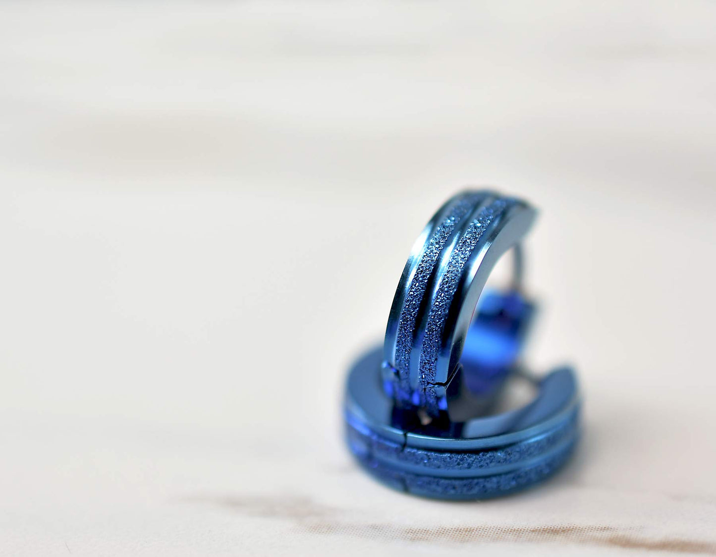 Stainless Steel Hoop Earrings For Men's Women's,Silver/Gold/Black/Blue Hypoallergenic Round Huggie Earrings,Fashion Punk Earrings Piercing Jewelry Gift for Boys Girls