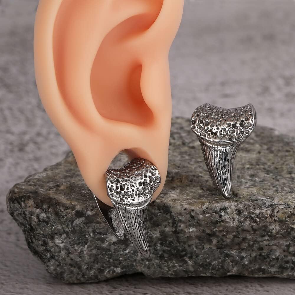 Casvort 2 PCS Hypoallergenic 316 Stainless Steel Hot 00g 2g Ear Hangers Heavy/Light Weights Saddle Weights Ear Gauges Body Jewelry Women Piercing Plugs for Lobe Pair Selling