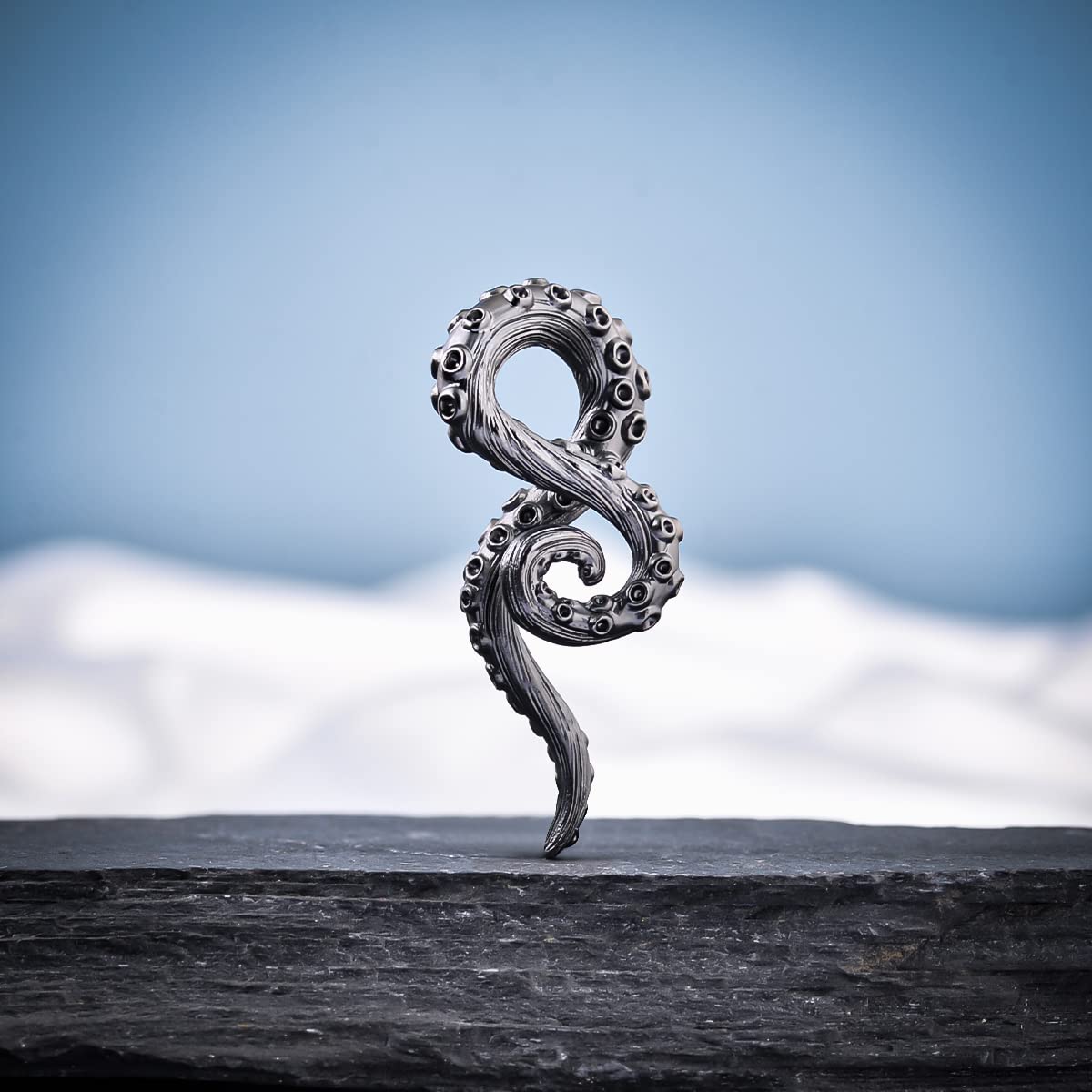 2PCS 2G Ear Sprial Tapers Plug Gauges Brass Ear Stretcher Hangers 6mm Gothic Ear Tunnels Expander Piercing Jewelry