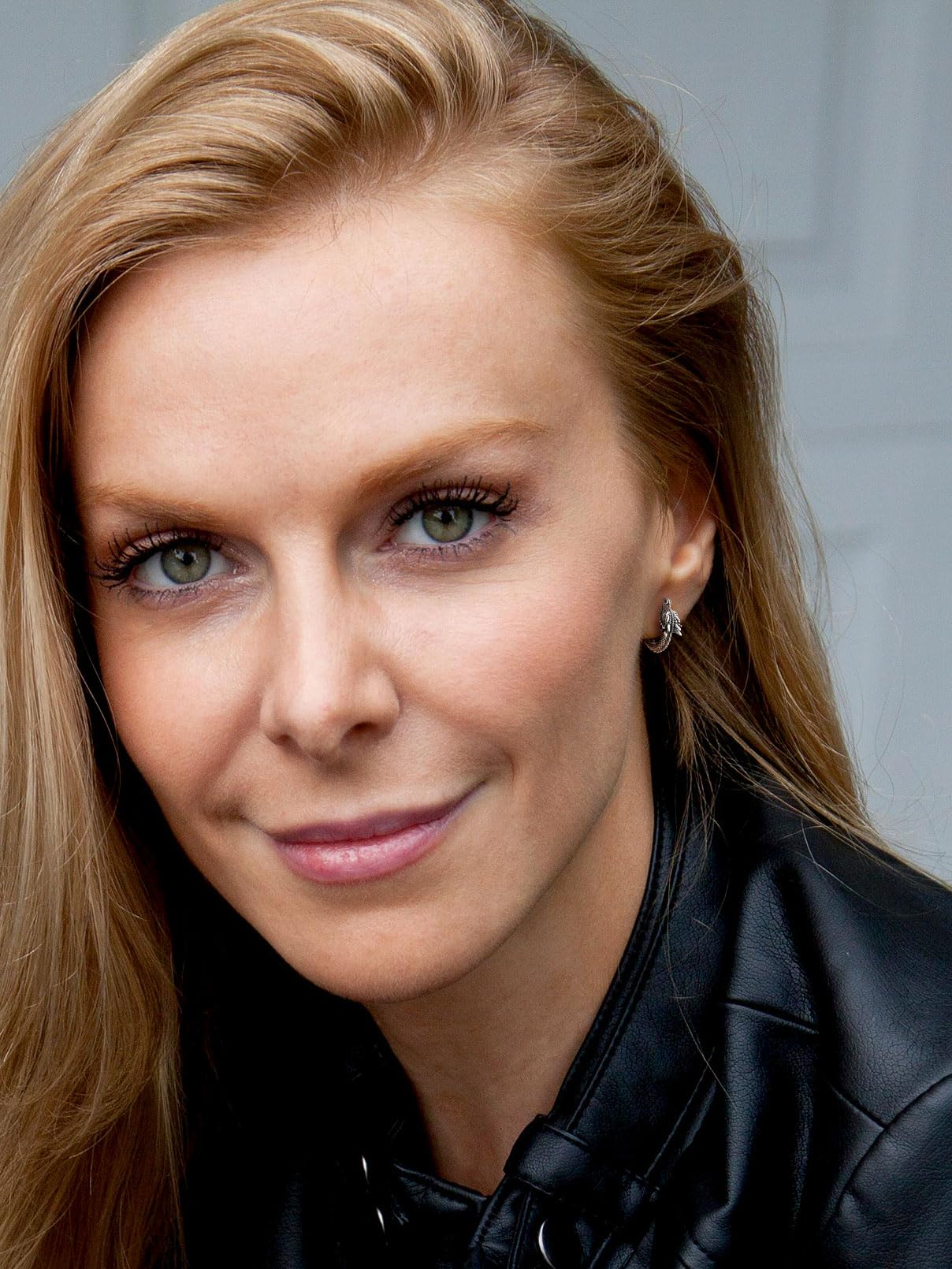 FaithHeart Dragon/Dinosaur/Snake Hoop Earrings for Men, Sturdy Stainless Steel Punk Biker Animals Hypoallergenic Jewelry, Gift Box