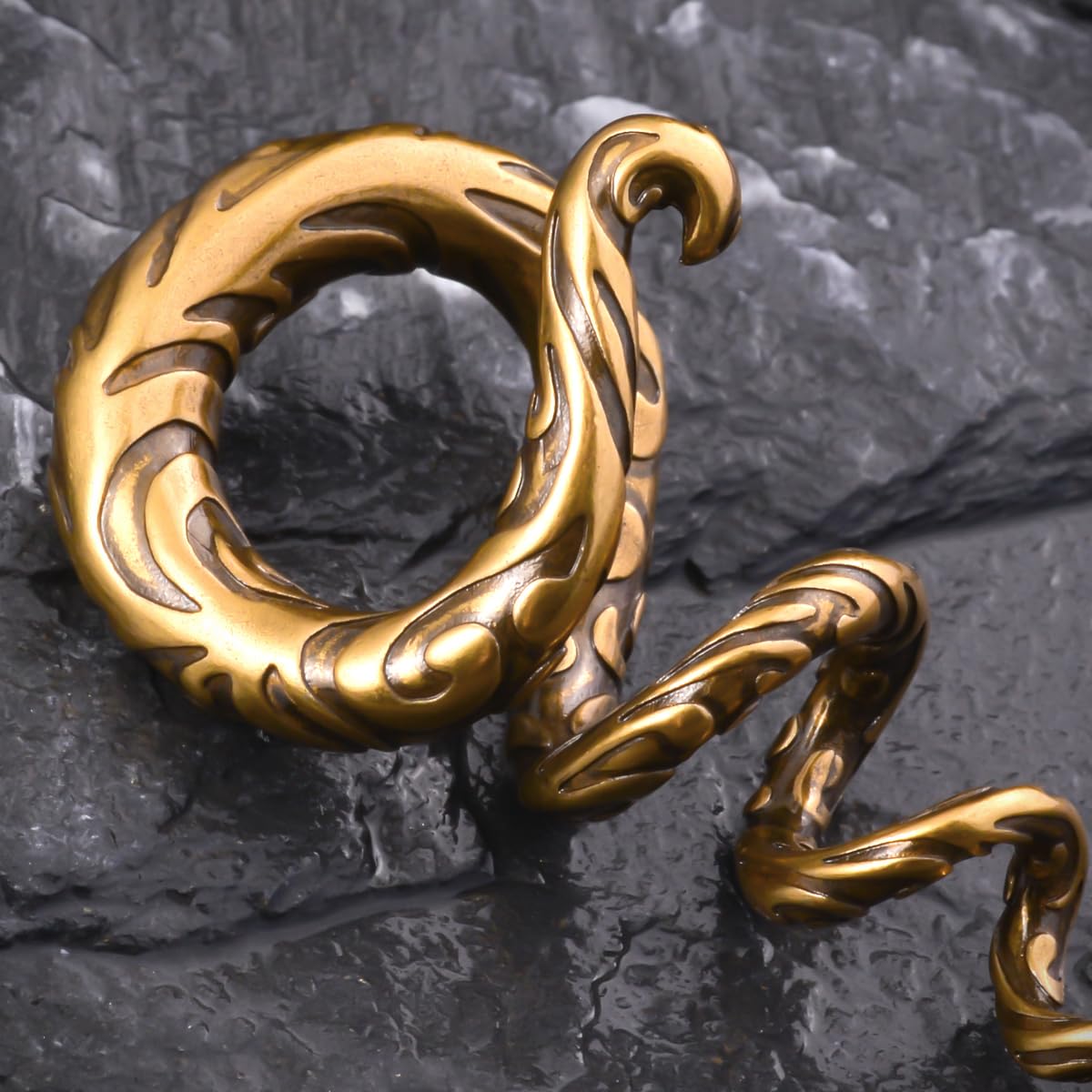 2PCS 2G Ear Sprial Tapers Plug Gauges Brass Ear Stretcher Hangers 6mm Gothic Ear Tunnels Expander Piercing Jewelry