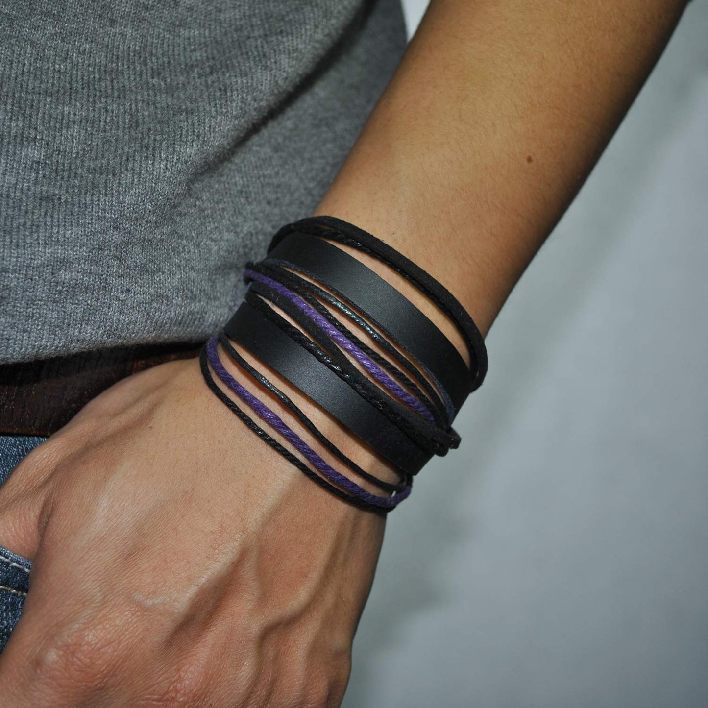 Genuine Leather Bracelet for Women & Men,Unisex Multilayer Leather Adjustable Bracelet Cuff Wrap Multicolor Rope Wristband