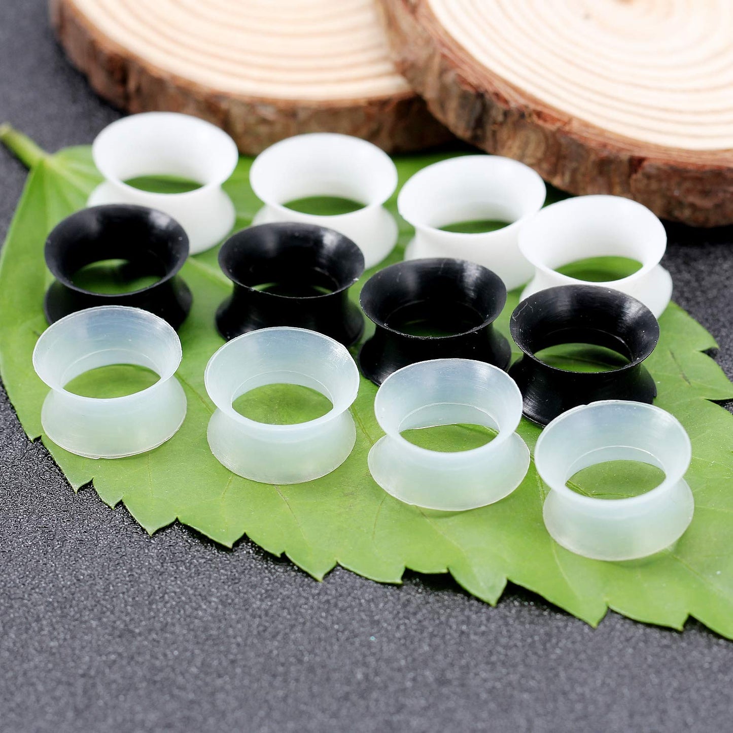 Cisyozi 6 Pairs Ultra Thin Silicone Ear Skin Flexible Flesh Tunnel Expander Stretching Gauge Earlets Plug Gauges Kit Earlets Retainer Same Sizes 6G-20mm 3 Colors