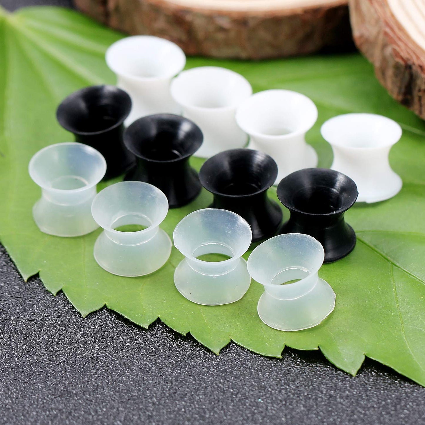 Cisyozi 6 Pairs Ultra Thin Silicone Ear Skin Flexible Flesh Tunnel Expander Stretching Gauge Earlets Plug Gauges Kit Earlets Retainer Same Sizes 6G-20mm 3 Colors