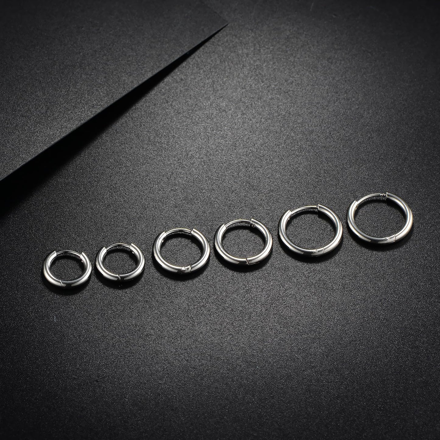 316L Surgical Stainless Steel Huggie Hoop Earrings 6mm 8mm 10mm 11mm 12mm 14mm Hypoallergenic Earrings Hoop Cartilage Helix Lobes Hinged Sleeper Earrings For Men Women Girls