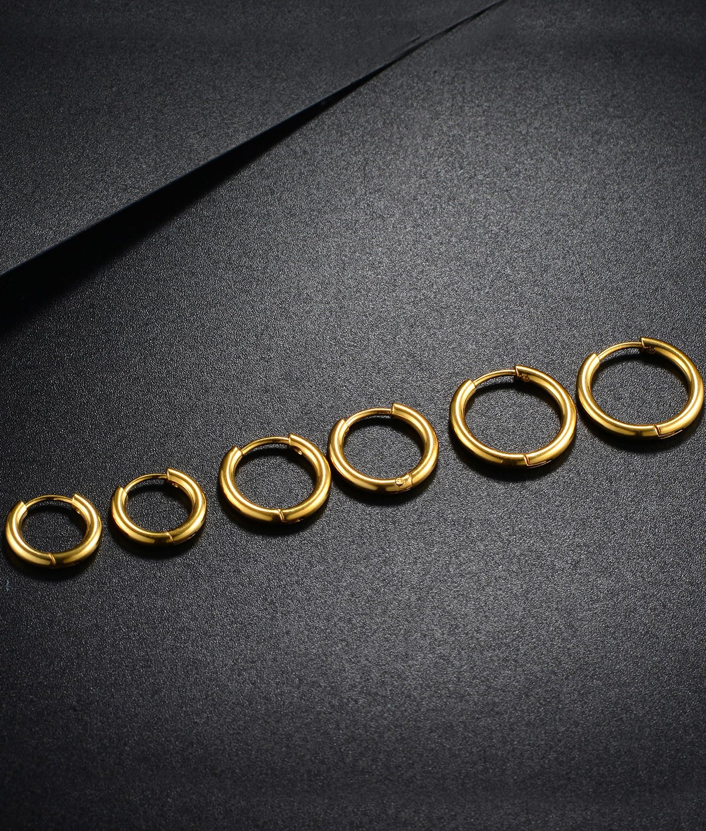 316L Surgical Stainless Steel Huggie Hoop Earrings 6mm 8mm 10mm 11mm 12mm 14mm Hypoallergenic Earrings Hoop Cartilage Helix Lobes Hinged Sleeper Earrings For Men Women Girls