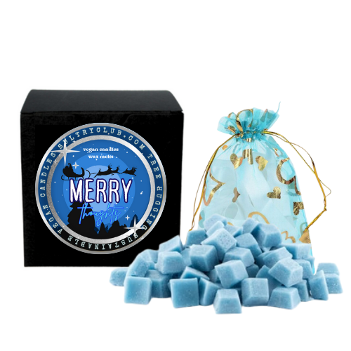 MERRY THOUGHTS 3 WICK HOLIDAY CANDLE