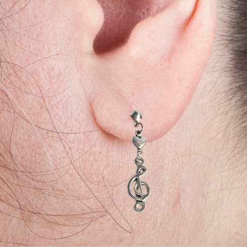 TREBLE CLEF CHARM EARRLINGS