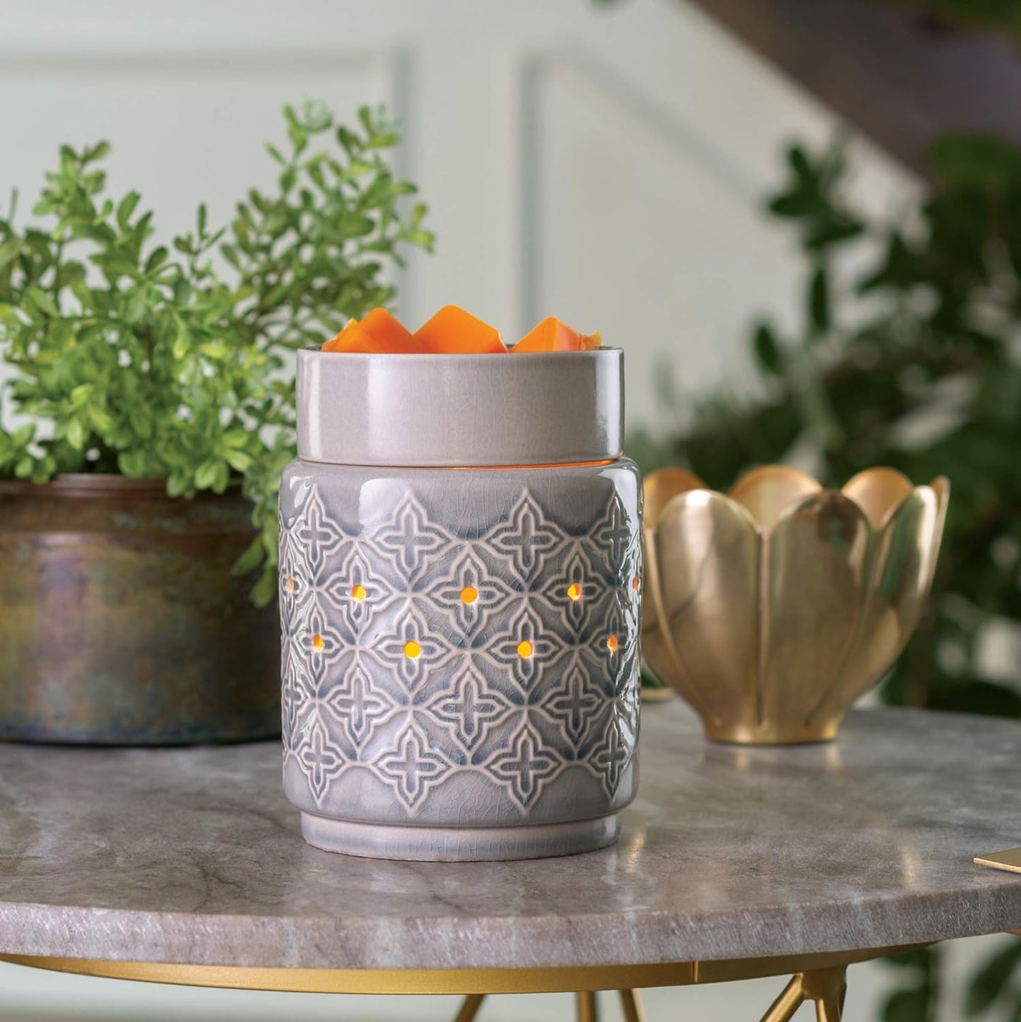 CANDLE WARMERS ETC. Illumination Fragrance Warmer- Light-Up Warmer for Warming Scented Candle Wax Melts and Tarts or Fragrance Oils to Freshen Room, Gothic Skull
