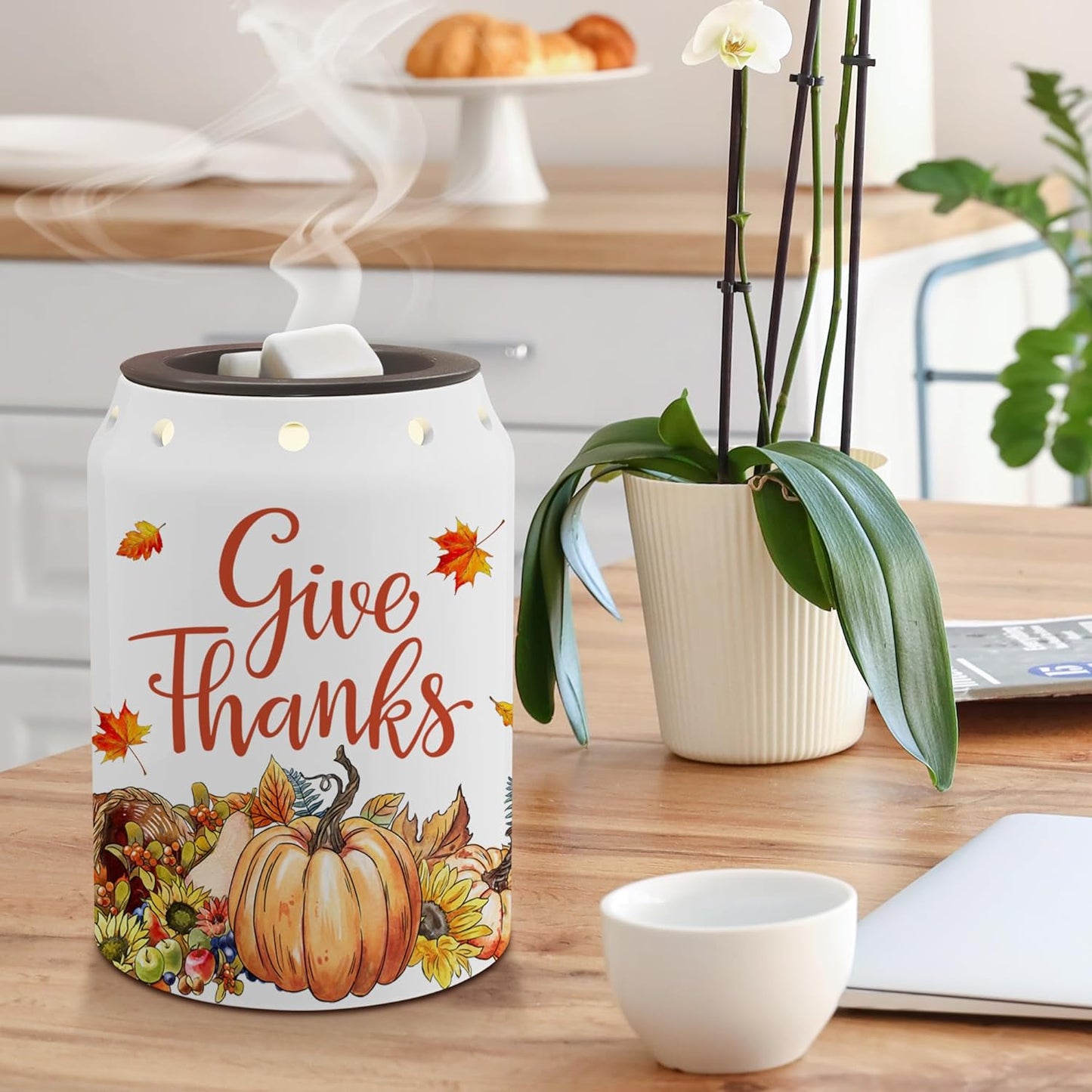 Gnomes Christmas Wax Warmer, Ceramic Wax Melt Warmer for Scented Wax Scent Oil Candle, Electric Scentsy Warmer Christmas Decorations for Living Room Kitchen Bathroom Home, Unique Women Relaxing Gifts