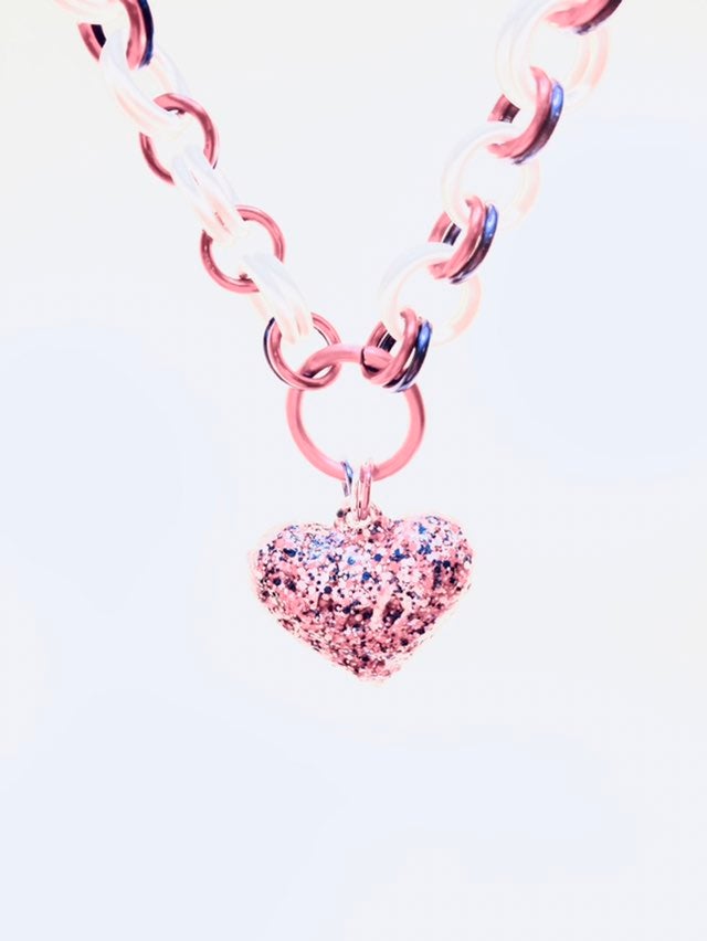 American Grafitti Sub Heart Discreet Daytime Choker