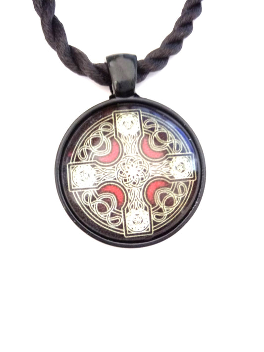 Celtic Cross Pendant Twist Necklace