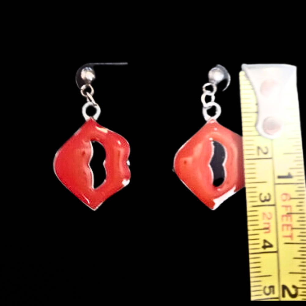 Red Hot Lips Novelty Earrings