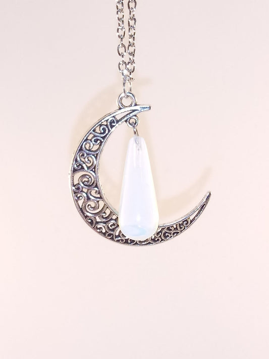 The Goddess Moonstone Calming Necklace