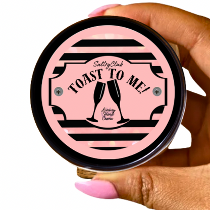 A CHAMPAGNE TOAST BODY BUTTER™
