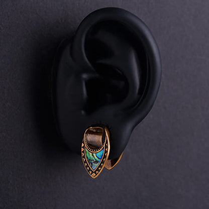 2PCS Opening Saddle Plugs Opal Ear Gauges Tunnels For Sretcher Expander Ears Elegant Floral Double Flared Piercing Earrings For Women 0g-1"