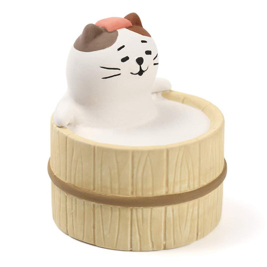 Aroma Ceramic Stone Diffuser [Japan Import] Aromatherapy Essential Oil Diffuser, Non Electric, Passive, Unique, Cute, Animal, Design for Women, Men, and Gifts (Bathing Cat)