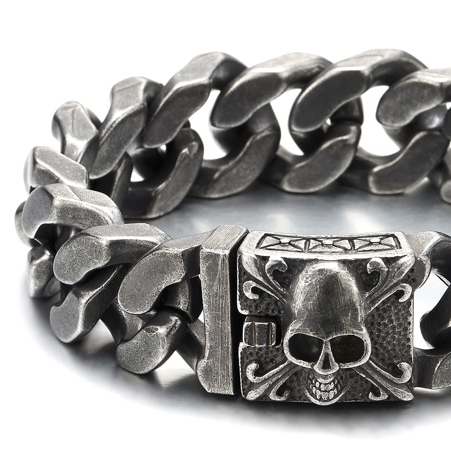 COOLSTEELANDBEYOND Mens Large Vintage Brushed Finishing Steel Curb Chain Bracelet with Fleur De Lis and Skull