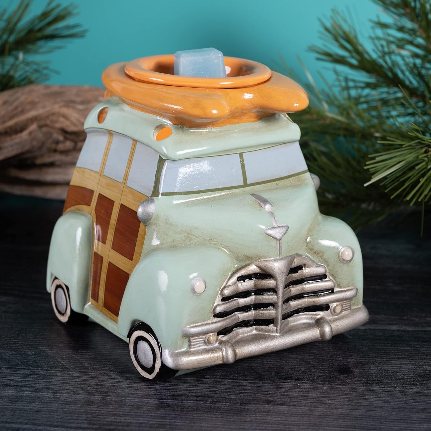 Scentsationals Retro Collection - Surf Woody Wagon - Scented Wax Warmer - Vintage Beach Car Wax Cube Melter & Burner - Electric Fragrance Home Air Freshener Gift