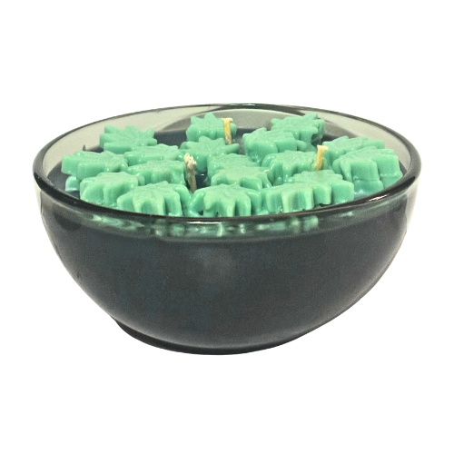 BLACK GOLD BOWL CANDLE WITH FLOATING LEAVES