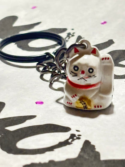 Lucky Cat  Maneki-neko Custom Keychain