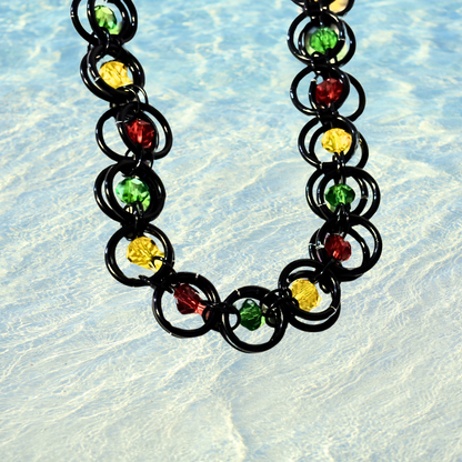 Jamaica Mon! Rasta Chainmail Necklace With Floating Crystals