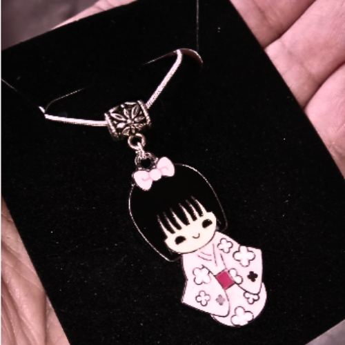 Japanese Geisha Girl Necklace