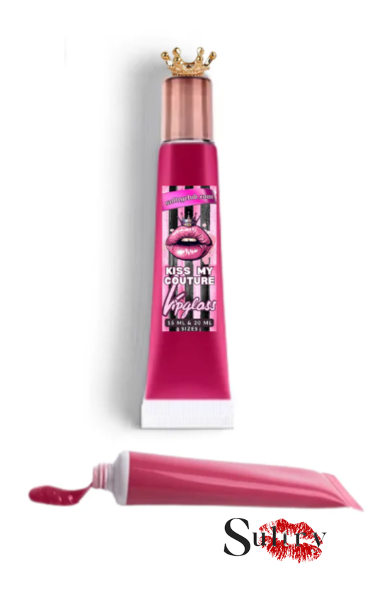 KISS AND MAKEUP™ STRAWBERRY LIP GLOSS