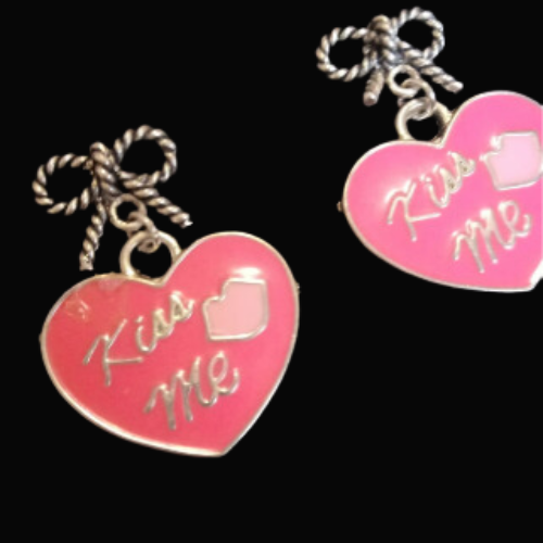 PINK HEART KIS ME HEART EARRINGS