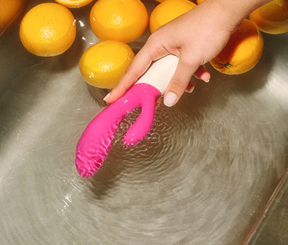 LELO INA WAVE™ 2 RABBIT VIBRATOR