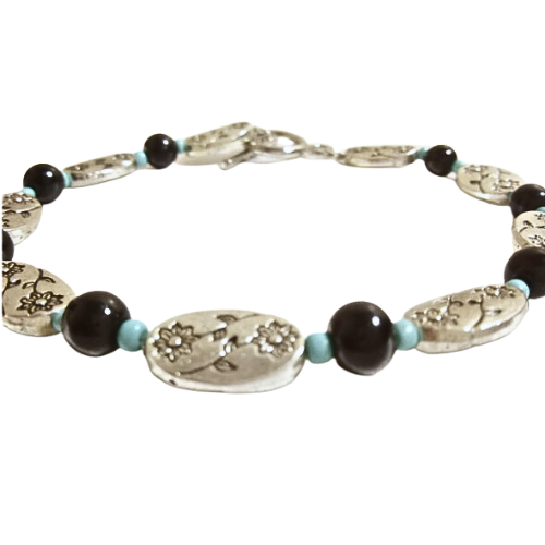 Turquoise And Onyx Beaded Bracelet