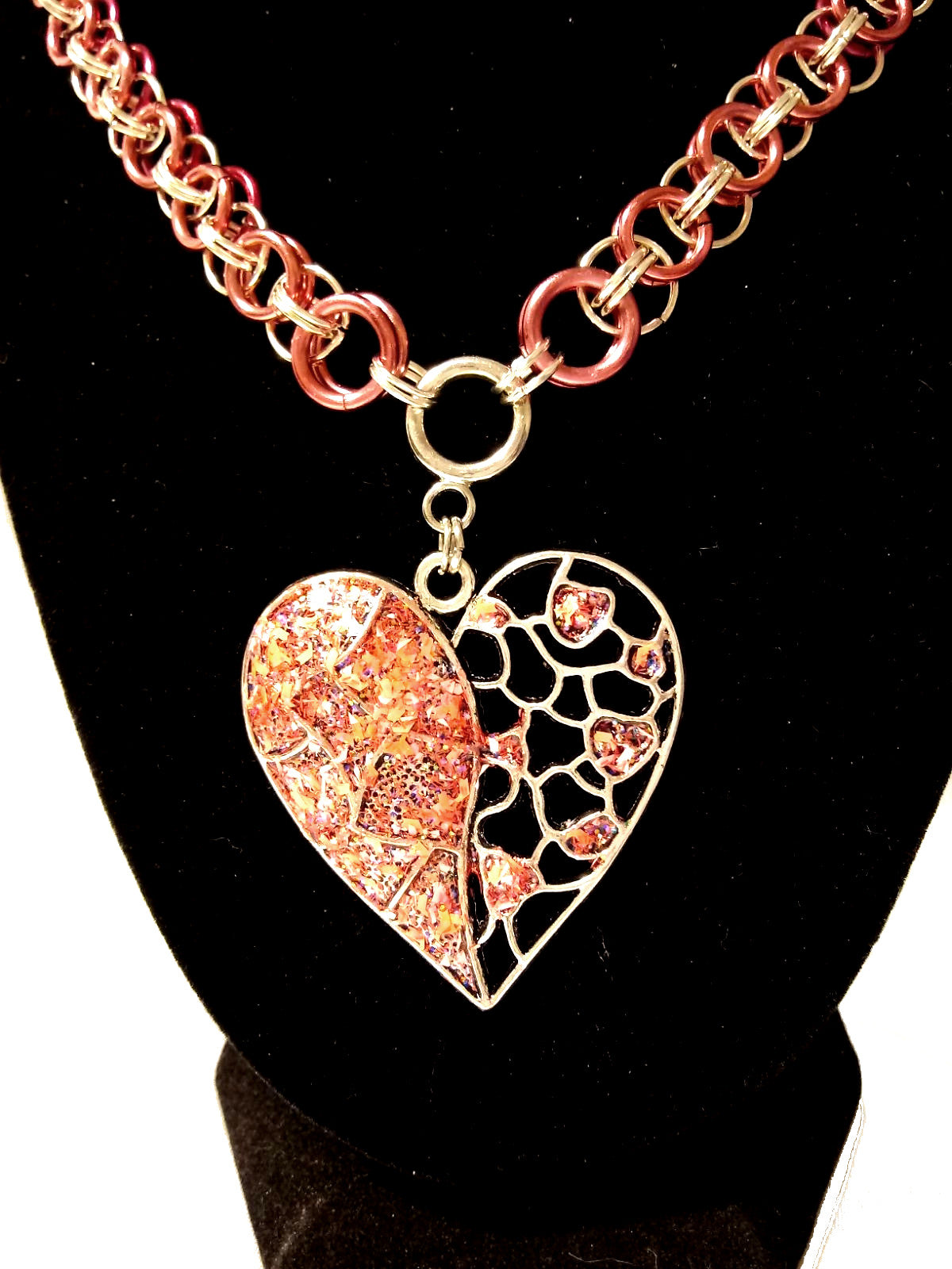 Heart Of A Goddess Discreet Sub Choker