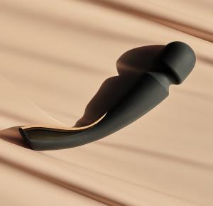 LELO SMART WAND™ 2 MEDIUM WAND MASSAGERS