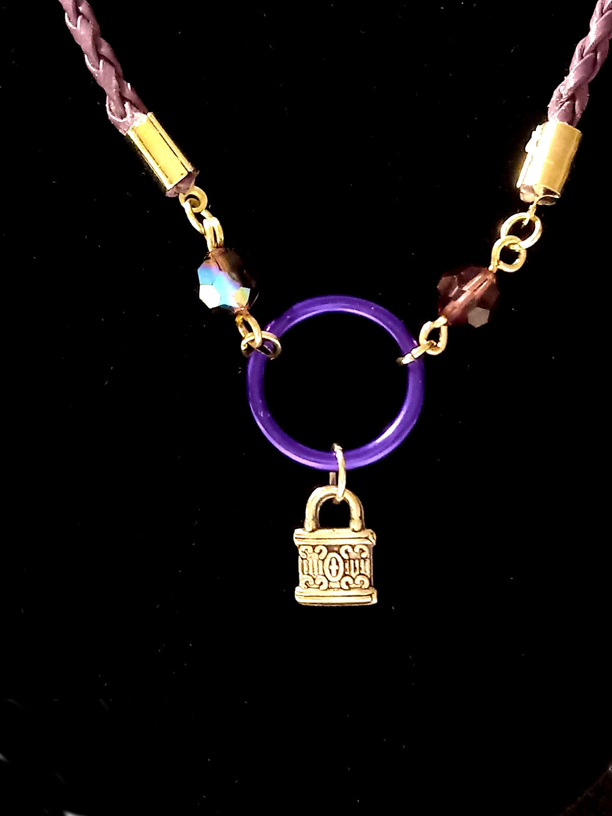 PURPLE LEATHER DISCREET CAPTIVE CHOKER