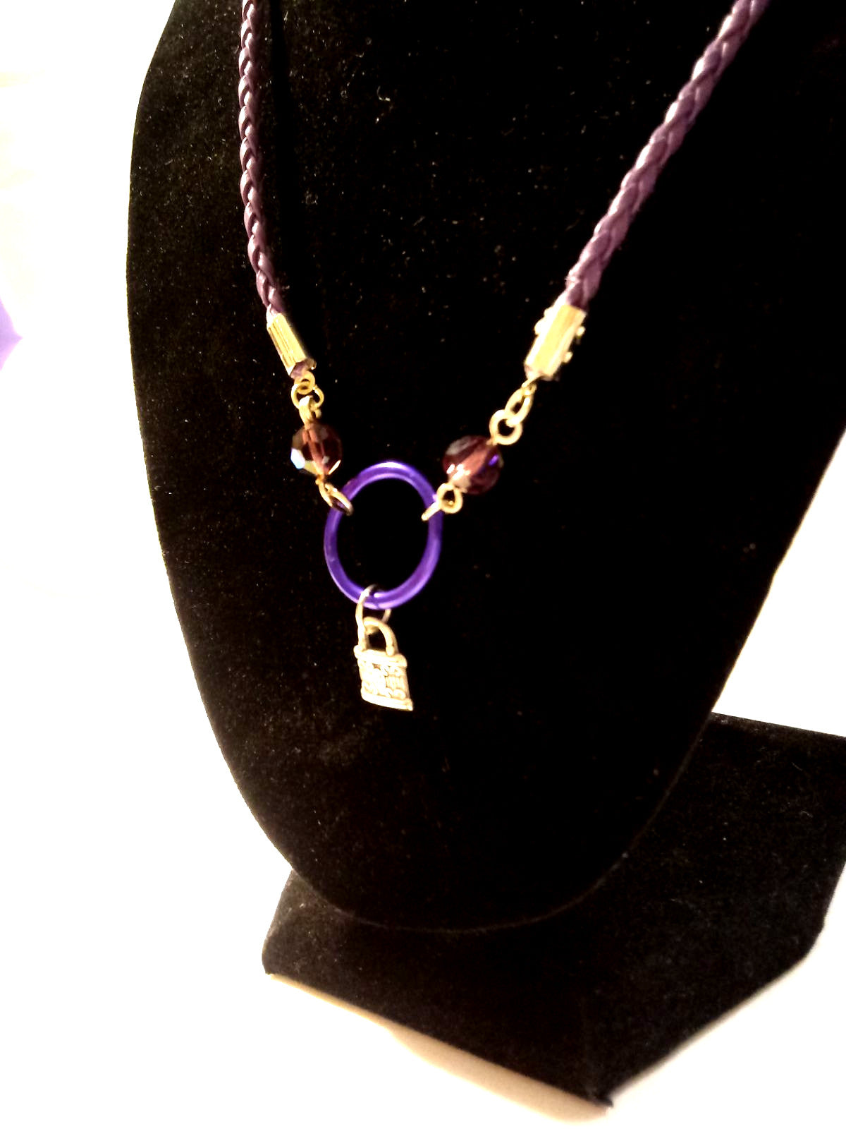 PURPLE LEATHER DISCREET CAPTIVE CHOKER