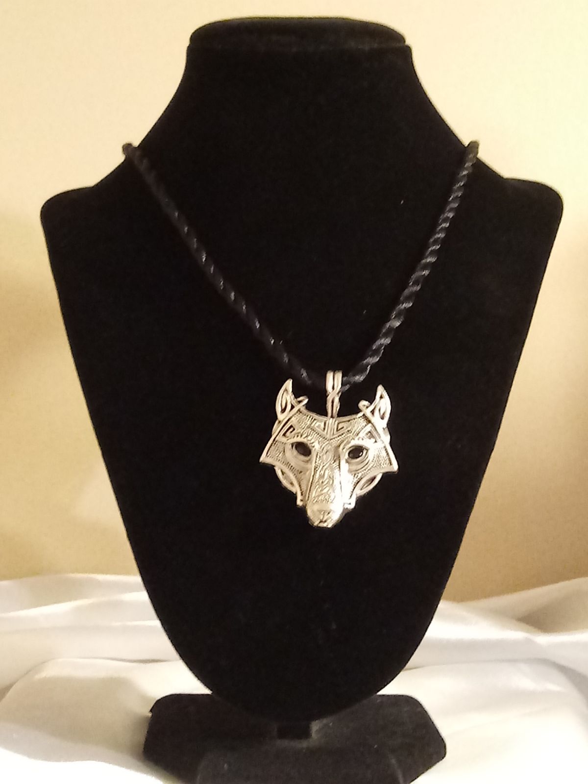 Silver Viking Nordic Wolf Necklace